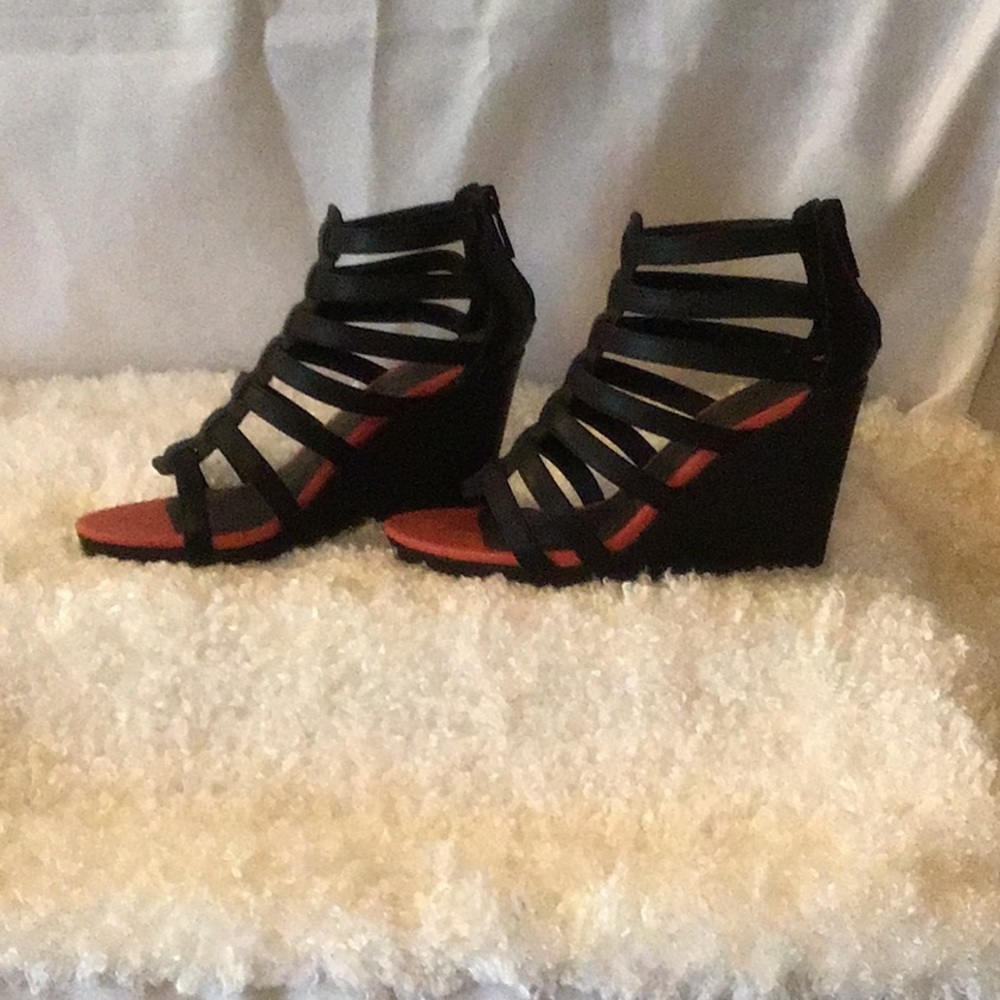 Micheal Antonio gladiator wedge Sandals 6